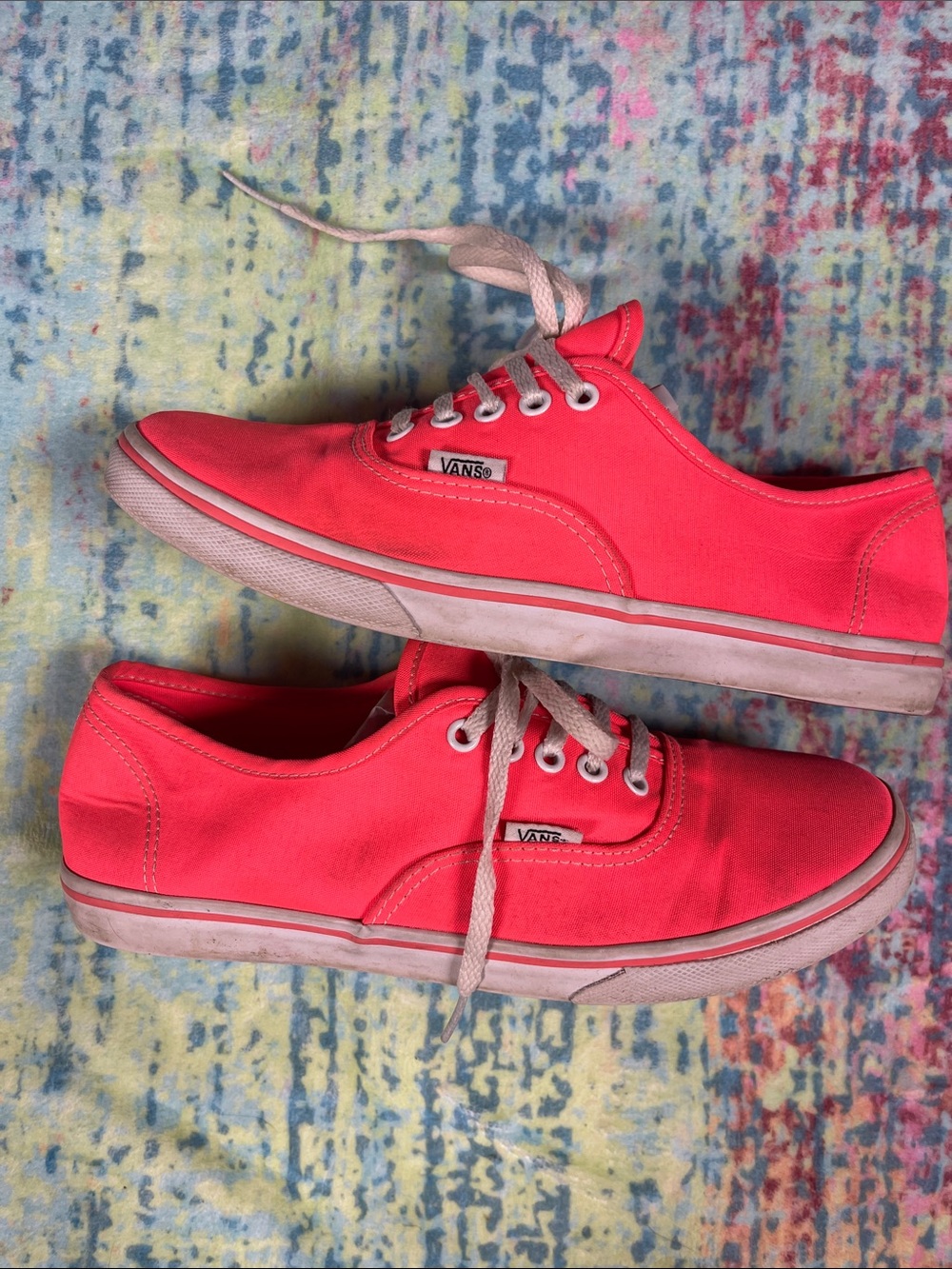 💕Vans Coral Pink Low-Top Sneakers